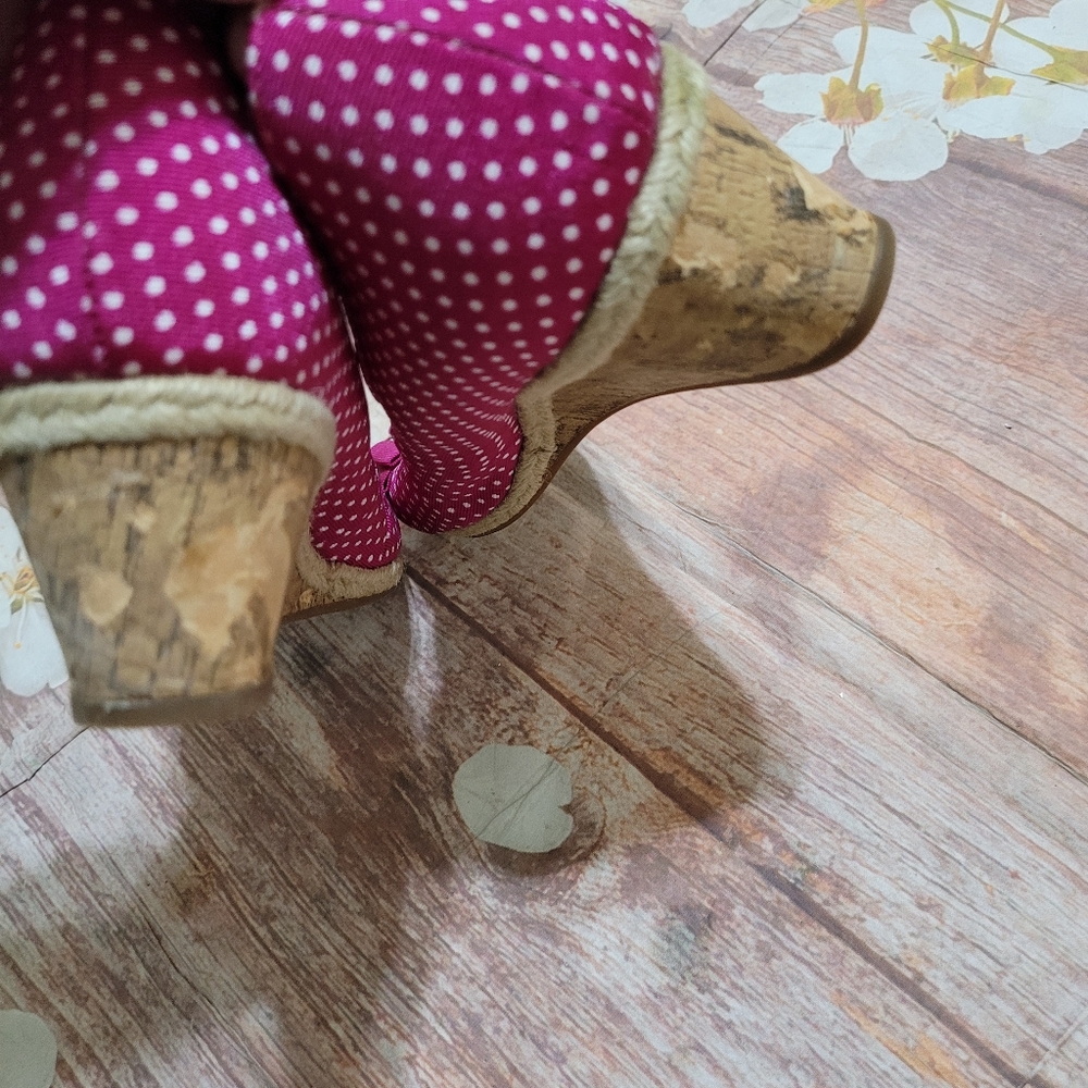 ⭐️ Etienne Aigner polka dots wedges - Picture 6 of 7